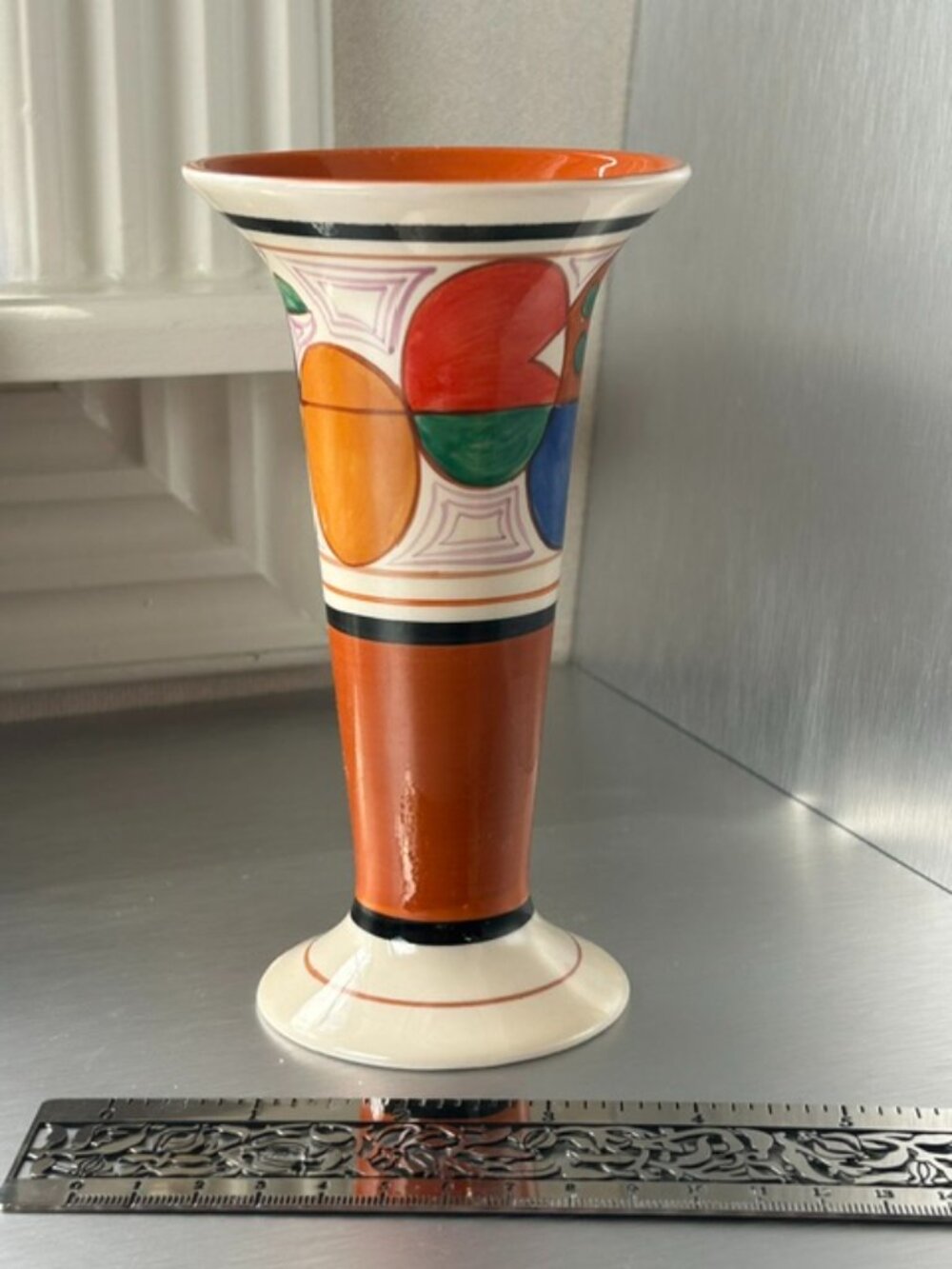 Art Deco-style vase - Clarice Cliff Melon Pattern - MMA